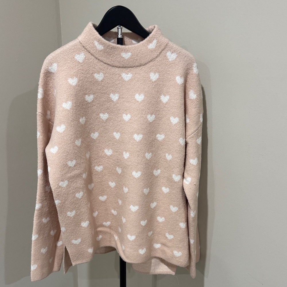 Cozy Heart Pattern Sweater - light pink